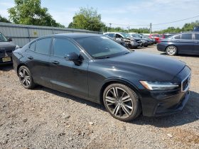 VOLVO S60 T6 R-DESIGN, 2019