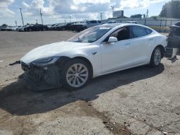 TESLA MODEL S 75, 2017