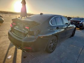 BMW 330I, 2020 (2019)