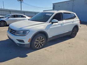 VOLKSWAGEN TIGUAN S, 2021 (2020)