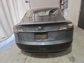 TESLA MODEL 3 RWD, 2022