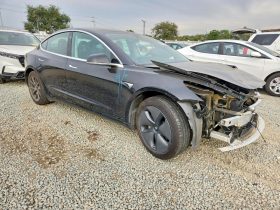 TESLA MODEL 3 SR+ RWD, 2019