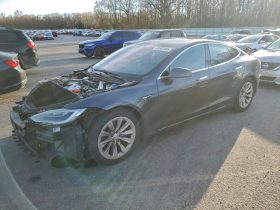 TESLA MODEL S 100D, 2019