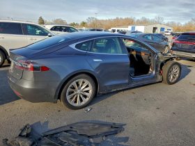 TESLA MODEL S 100D, 2019