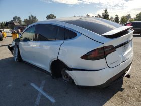 TESLA MODEL X 75D, 2018