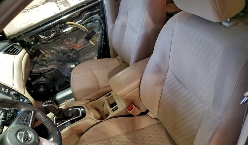 
NISSAN ROGUE SV, 2017 full									