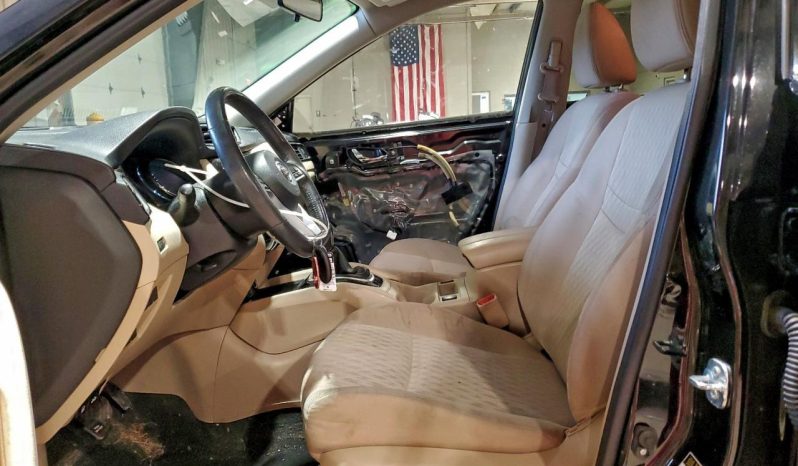 
NISSAN ROGUE SV, 2017 full									