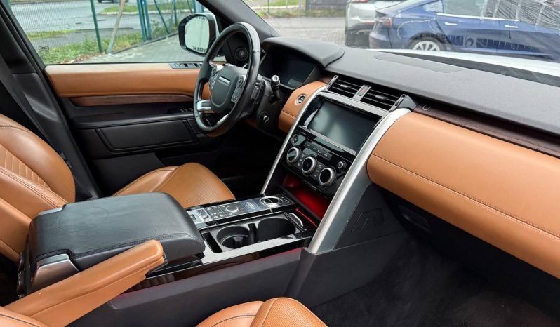 
LAND ROVER DISCOVERY HSE LUXURY, 2018 full									