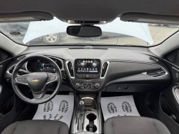 
CHEVROLET MALIBU LT, 2017 (2016) full									