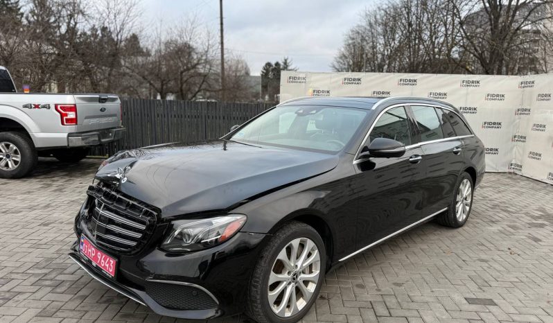 
MERCEDES-BENZ E 400 4MATIC, 2017 full									