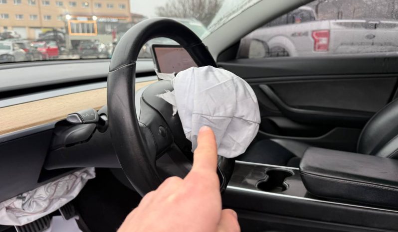 
TESLA MODEL 3 SR RWD, 2019 full									