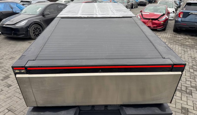 
TESLA CYBERTRUCK, 2024 full									