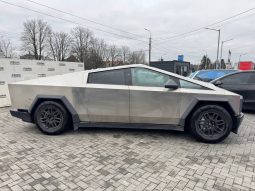 
TESLA CYBERTRUCK, 2024 full									