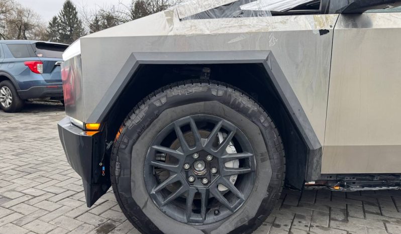 
TESLA CYBERTRUCK, 2024 full									