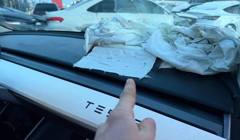 
TESLA MODEL 3 MR RWD, 2019 full									