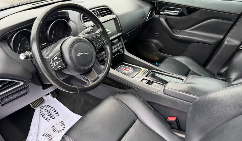 
JAGUAR F-PACE PREMIUM, 2019 (2018) full									