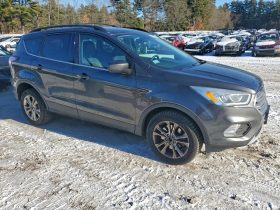 FORD ESCAPE SE, 2017
