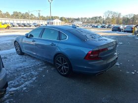 VOLVO S90 T6 MOMENTUM, 2018 (2017)