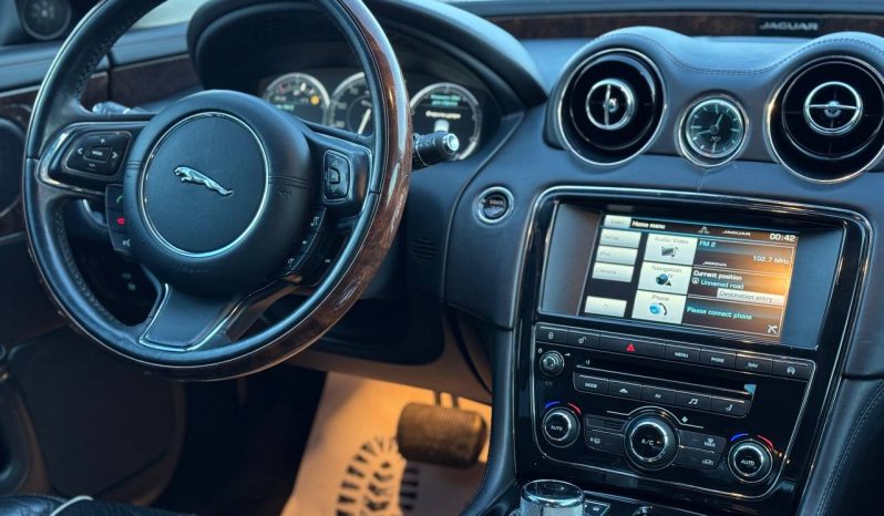 
JAGUAR XJL PORTFOLIO, 2015 full									