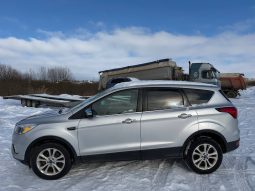 
FORD ESCAPE SE, 2019 full									