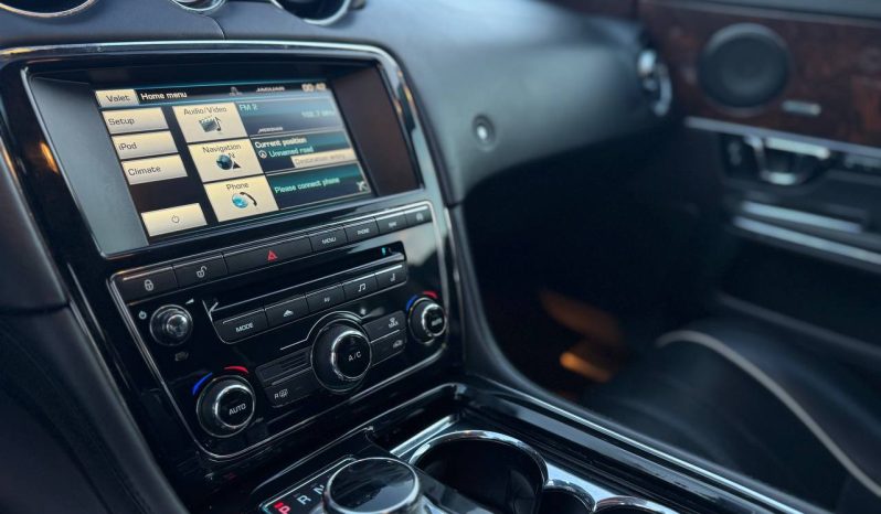 
JAGUAR XJL PORTFOLIO, 2015 full									