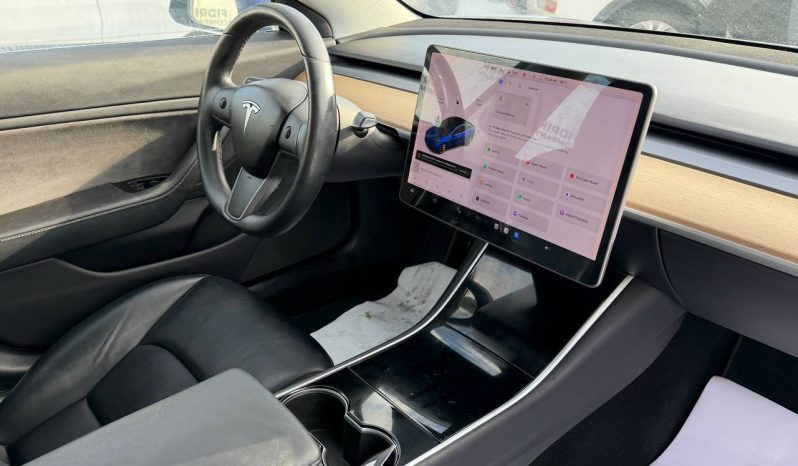 
TESLA MODEL 3 MR RWD, 2018 full									