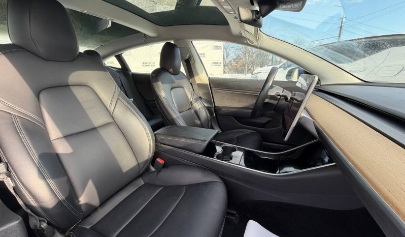 
TESLA MODEL 3 MR RWD, 2018 full									