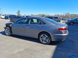 
VOLKSWAGEN PASSAT SE, 2020 (2019) full									