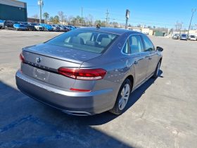 VOLKSWAGEN PASSAT SE, 2020 (2019)