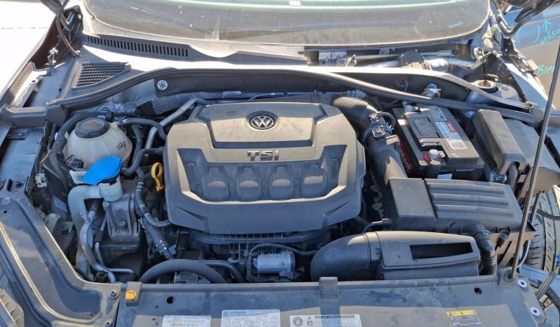 
VOLKSWAGEN PASSAT SE, 2020 (2019) full									