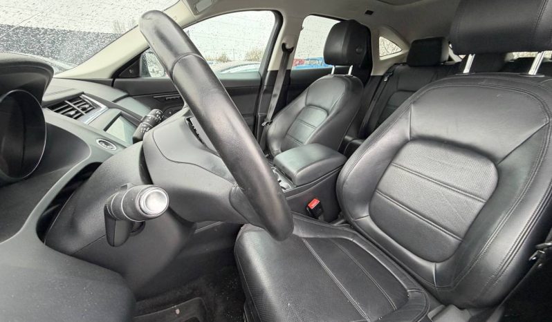 
JAGUAR E-PACE SE, 2020 (2019) full									