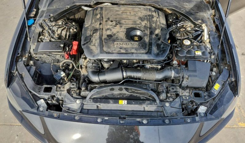 
JAGUAR XE PREMIUM, 2017 (2016) full									