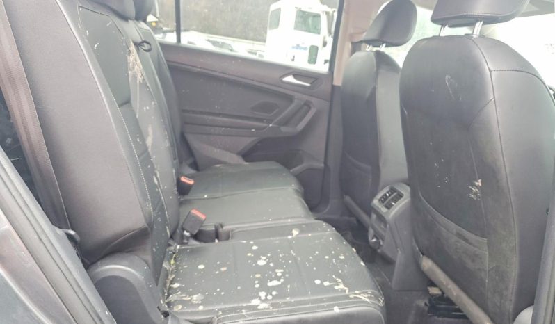 
VOLKSWAGEN TIGUAN SE, 2020 full									