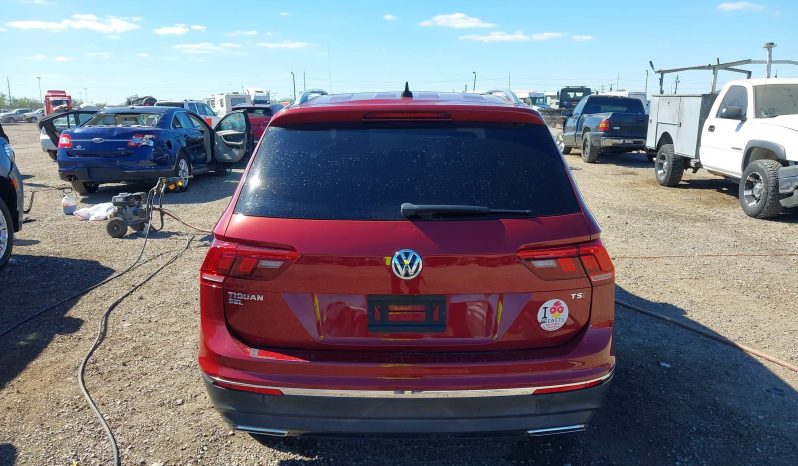 
VOLKSWAGEN TIGUAN 2.0T SEL, 2018 (2017) full									