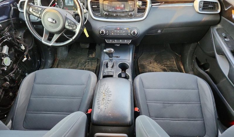 
KIA SORENTO LX, 2016 (2015) full									
