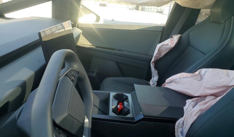 
TESLA CYBERTRUCK, 2024 full									