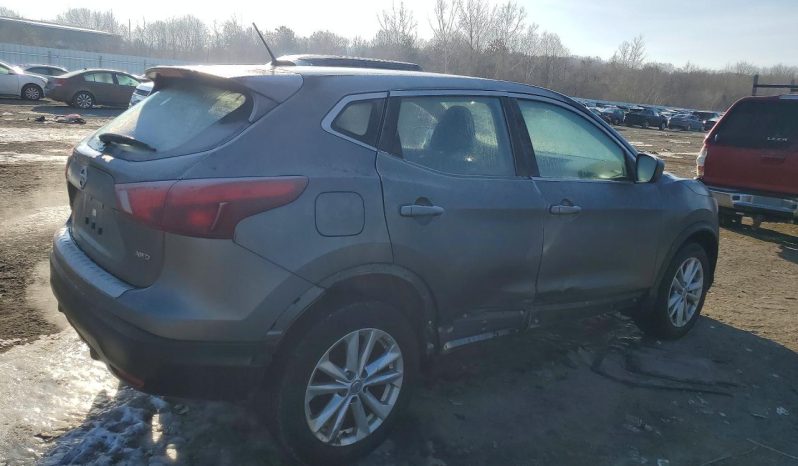 
NISSAN ROGUE SPORT S, 2018 full									