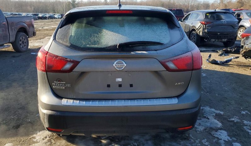 
NISSAN ROGUE SPORT S, 2018 full									