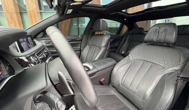 
BMW 7 SERIES 740 XI,2022 full									