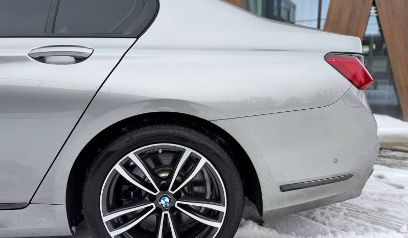 
BMW 7 SERIES 740 XI,2022 full									