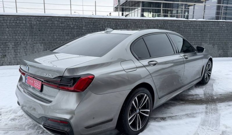 
BMW 7 SERIES 740 XI,2022 full									
