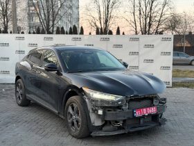 FORD MUSTANG MACH-E SELECT, 2023