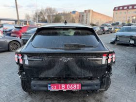 FORD MUSTANG MACH-E SELECT, 2023