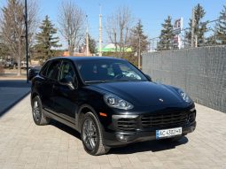 PORSCHE CAYENNE DIESEL, 2015