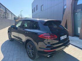 PORSCHE CAYENNE DIESEL, 2015