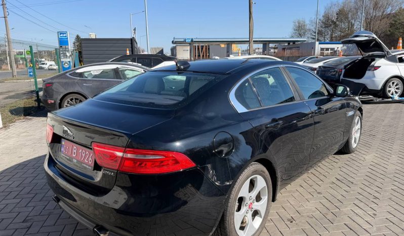 
JAGUAR XE 25T, 2017 (2016) full									