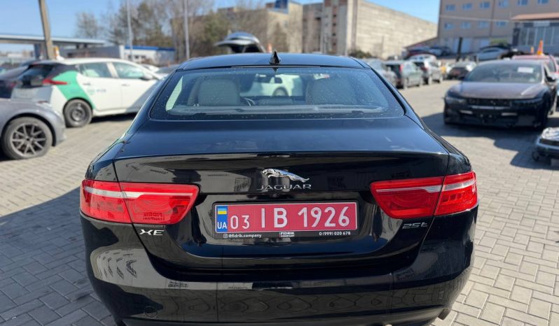 
JAGUAR XE 25T, 2017 (2016) full									