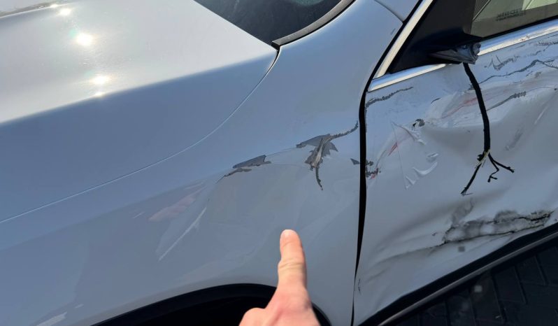 
MERCEDES-BENZ GLB 250 4MATIC, 2020 (2019) full									