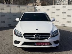 
MERCEDES-BENZ C 300, 2019 (2018) full									