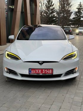 TESLA MODEL S 75D, 2019